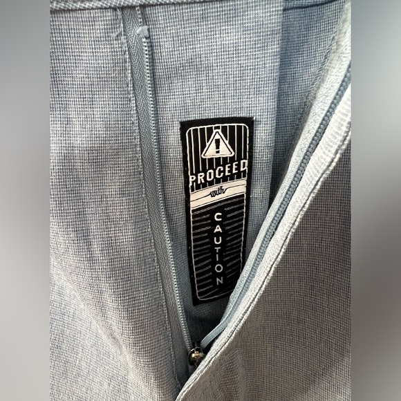 Travis Mathew’s Wanderlust Shorts 9” - Picture 4 of 7